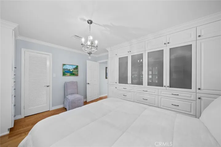 22907 Leonora, Woodland Hills, California 91367