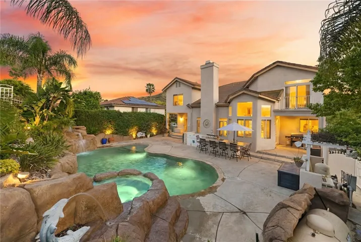 30161 Buck Tail, Canyon Lake, California 92587