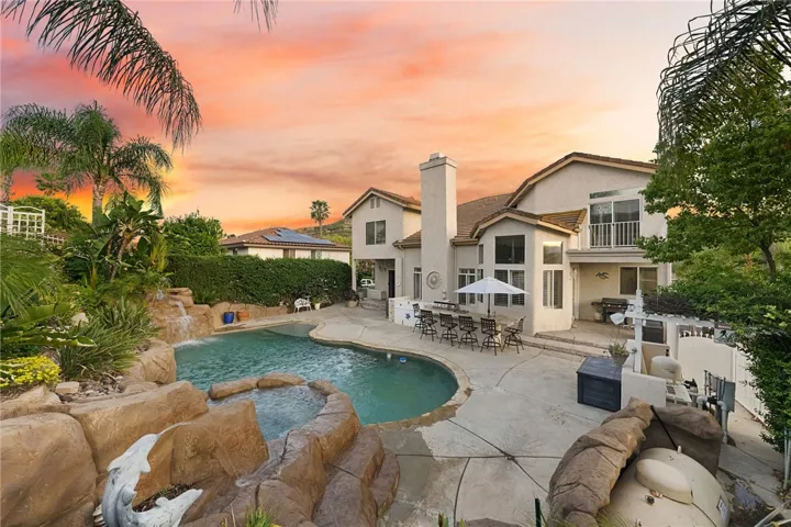 30161 Buck Tail, Canyon Lake, California 92587