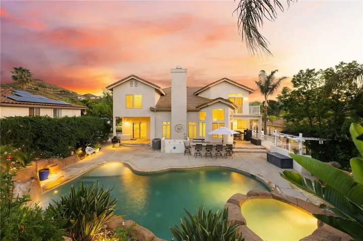 30161 Buck Tail, Canyon Lake, California 92587