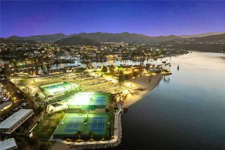 30161 Buck Tail, Canyon Lake, California 92587