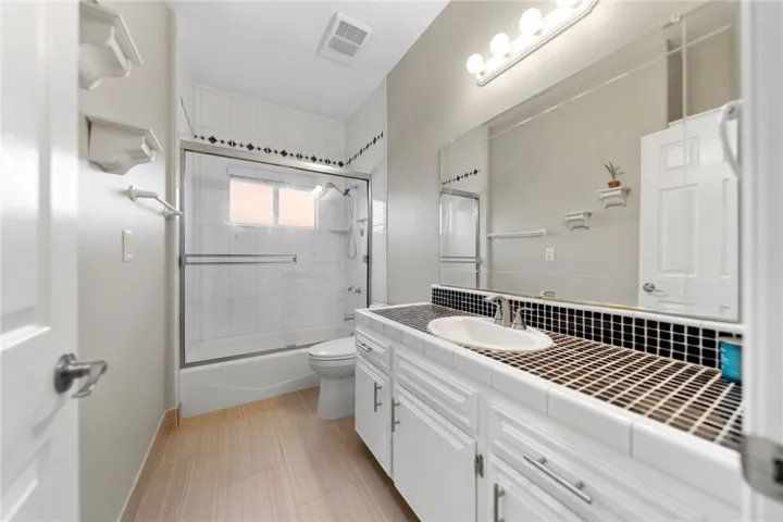 30161 Buck Tail, Canyon Lake, California 92587