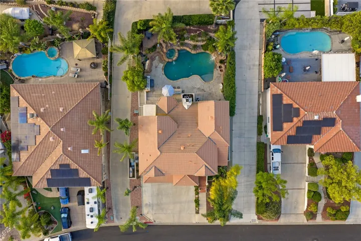 30161 Buck Tail, Canyon Lake, California 92587