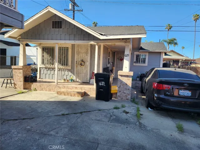 BACK HOUSE