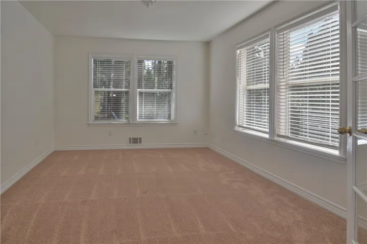 Office/bedroom
