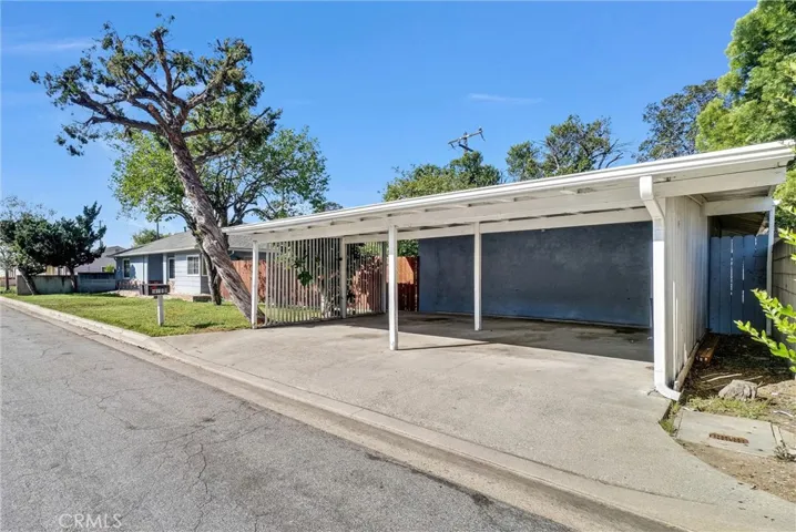 Carport
