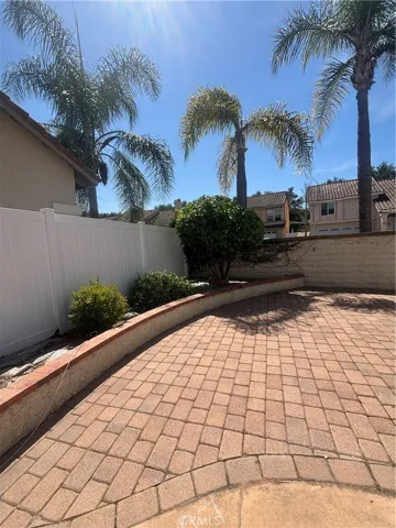 Spacious yard