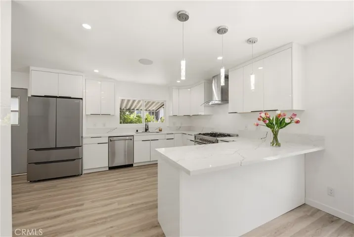 1113 Mohawk, Topanga, California 90290