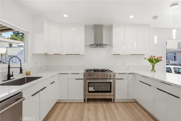 1113 Mohawk, Topanga, California 90290
