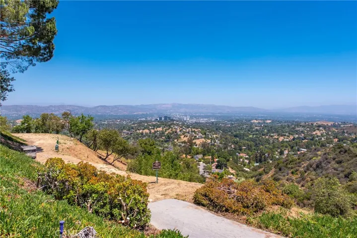 1113 Mohawk, Topanga, California 90290