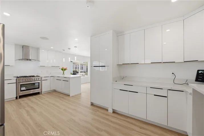 1113 Mohawk, Topanga, California 90290