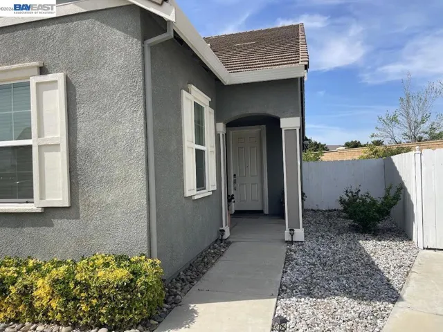 1235 Santona Ct, Manteca, California 95337
