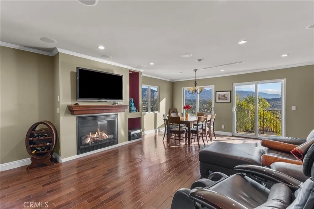 Entertainment/Game Room