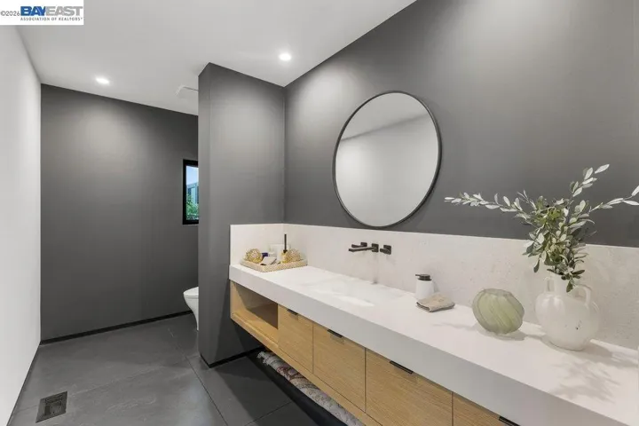 Powder Bath