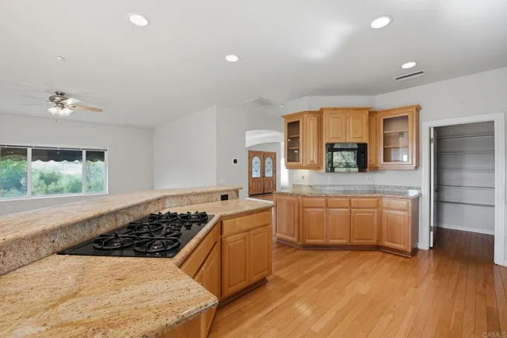 2596 Green Canyon Road, Fallbrook, California 92028