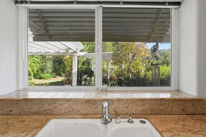 2596 Green Canyon Road, Fallbrook, California 92028