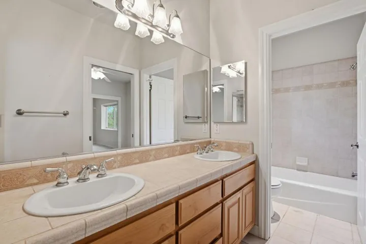 2596 Green Canyon Road, Fallbrook, California 92028