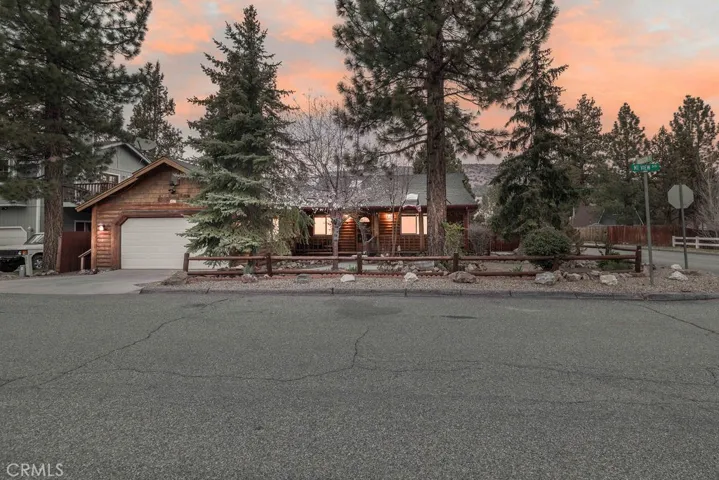 457 E Mountain View, Big Bear City, California 92314