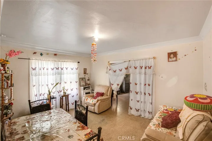 310 S Bonnie Brae, Los Angeles, California 90057