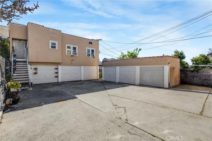 310 S Bonnie Brae, Los Angeles, California 90057