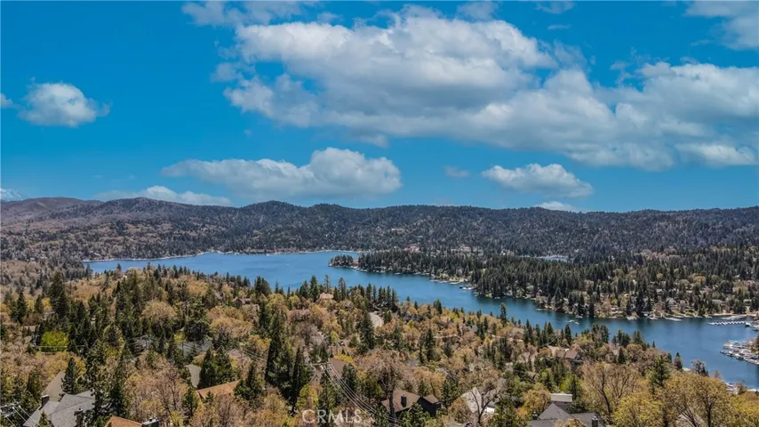 Beautiful lake Views