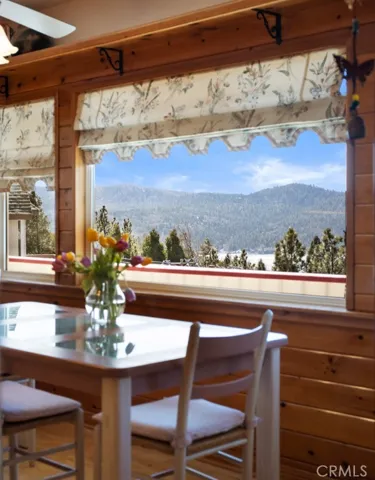 Breakfast Nook or Dining Area