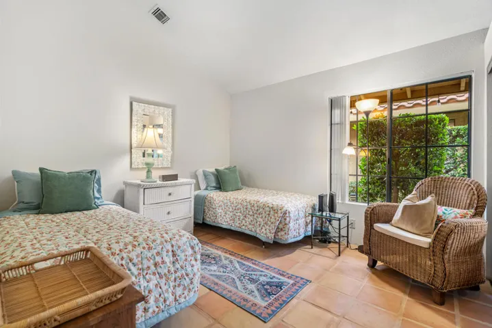 IMG-29