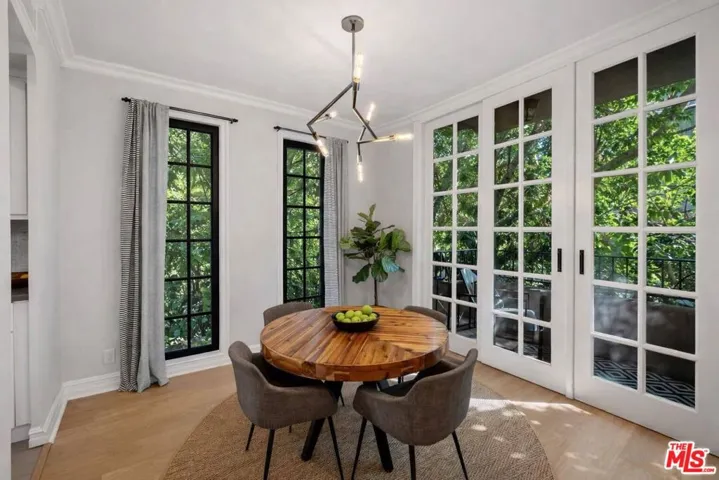 412 Arnaz Drive 7, Los Angeles, California 90048