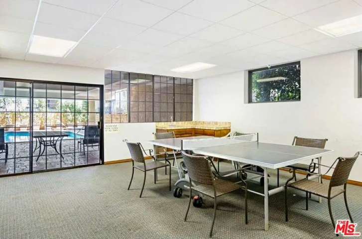 412 Arnaz Drive 7, Los Angeles, California 90048