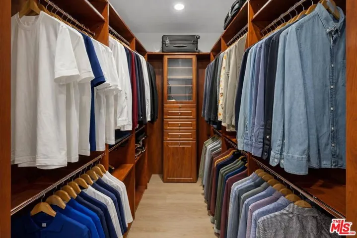 412 Arnaz Drive 7, Los Angeles, California 90048