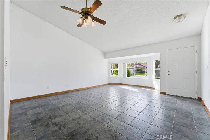 3329 W Avenue J3, Lancaster, California 93536