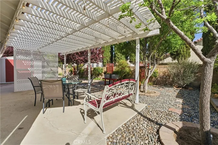 3329 W Avenue J3, Lancaster, California 93536