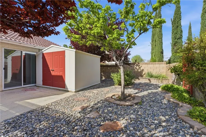 3329 W Avenue J3, Lancaster, California 93536