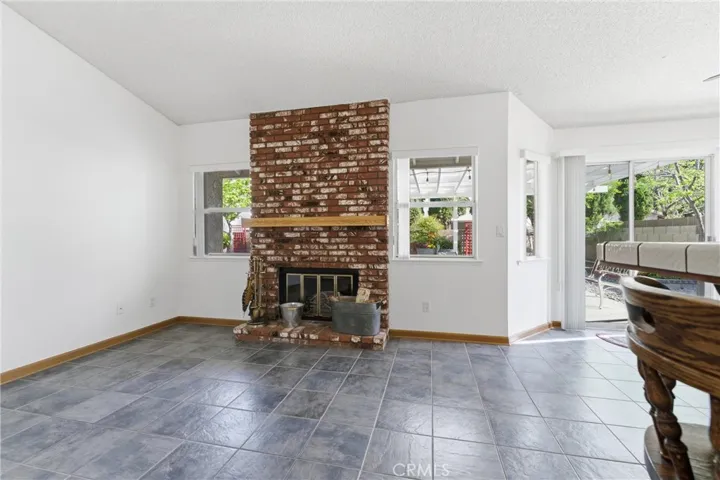 3329 W Avenue J3, Lancaster, California 93536