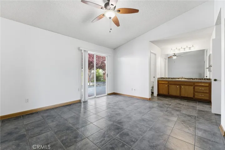 3329 W Avenue J3, Lancaster, California 93536
