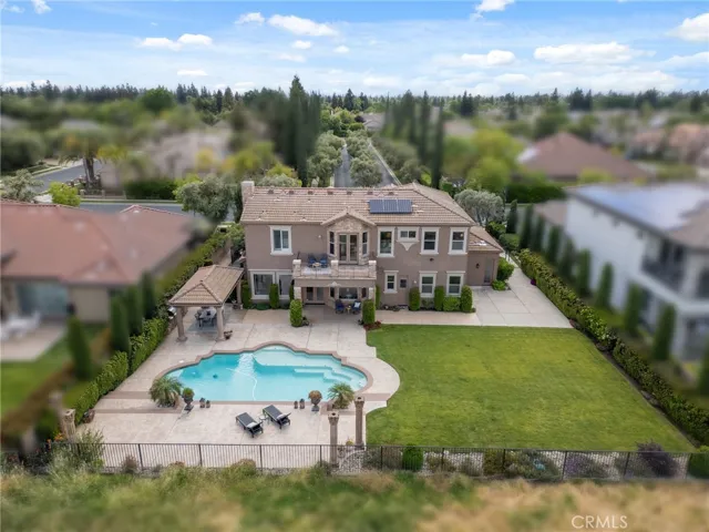 4918 W Bluff, Fresno, California 93722