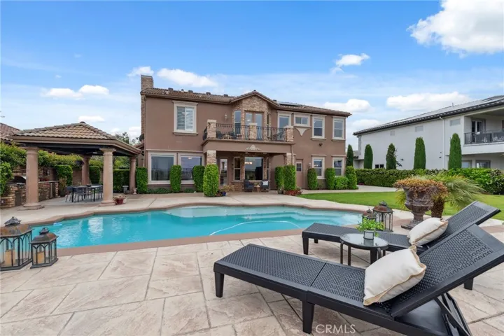 4918 W Bluff, Fresno, California 93722