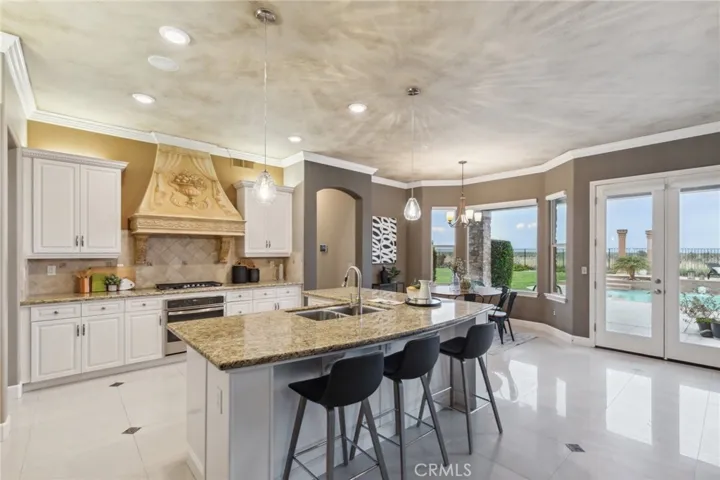4918 W Bluff, Fresno, California 93722