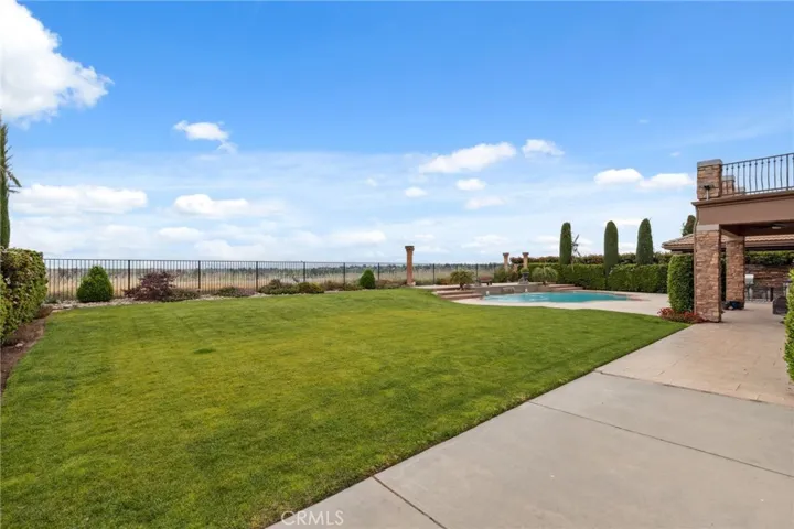4918 W Bluff, Fresno, California 93722
