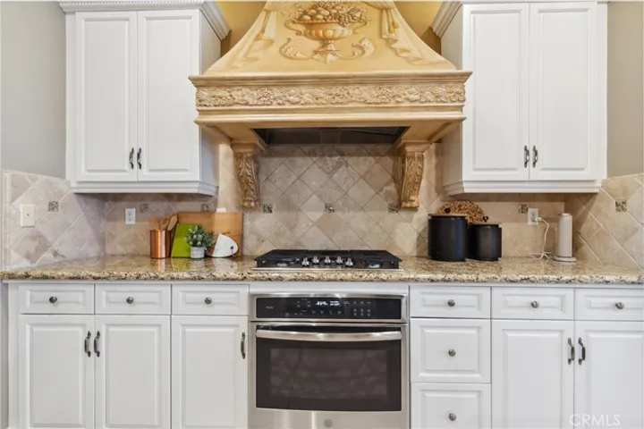 4918 W Bluff, Fresno, California 93722