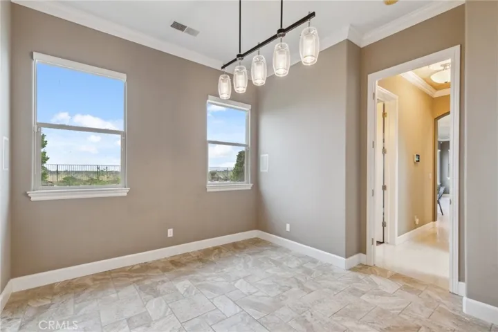 4918 W Bluff, Fresno, California 93722