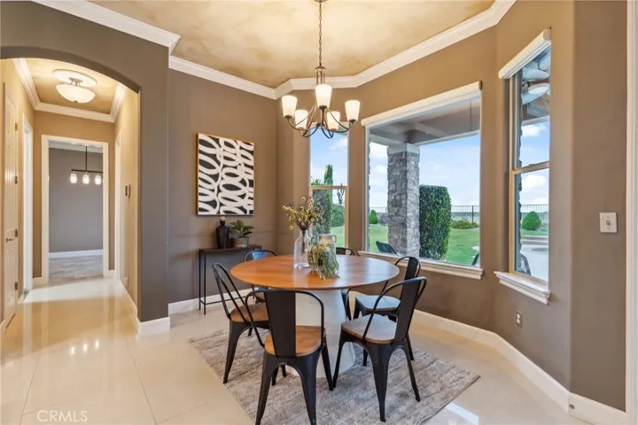 4918 W Bluff, Fresno, California 93722