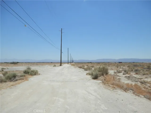 10th St. W