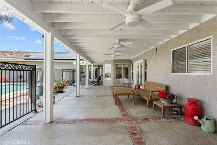 17492 Mariposa Avenue, Riverside, California 92504