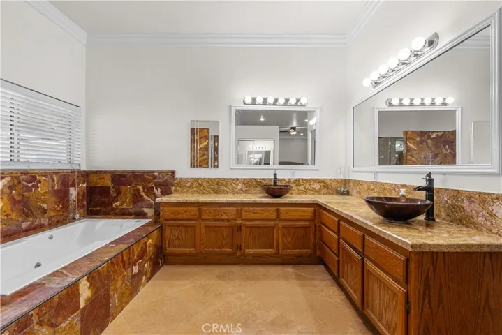 17492 Mariposa Avenue, Riverside, California 92504