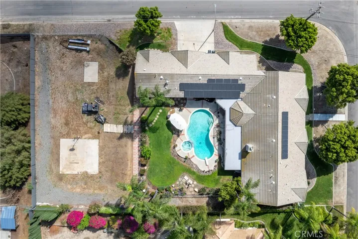 17492 Mariposa Avenue, Riverside, California 92504