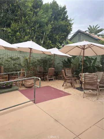 3925 Fountain, Los Angeles, California 90029