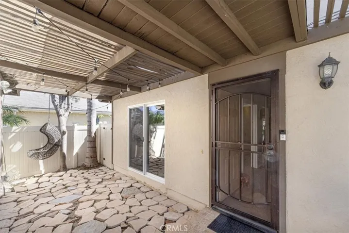 27302 Osuna, Mission Viejo, California 92691