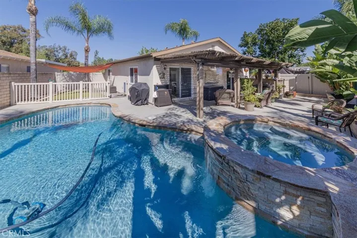 27302 Osuna, Mission Viejo, California 92691