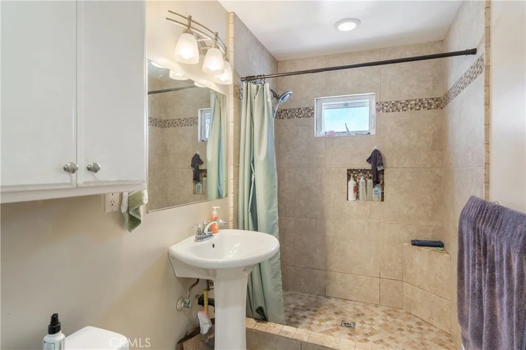 Upgraded bathroom upstairs